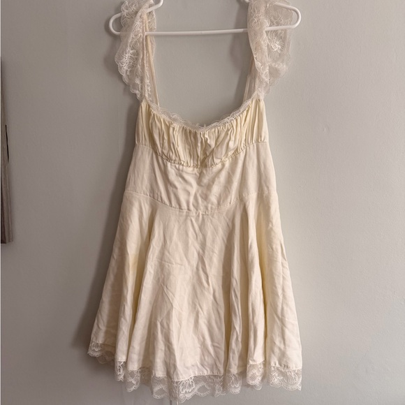 House of CB London Kaia Dress - Picture 4 of 5